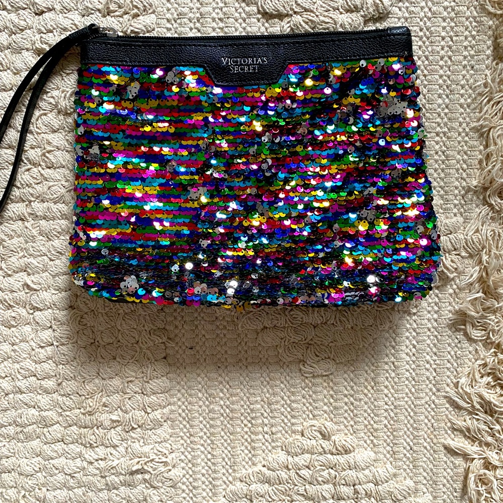 Victoria’s Secret clutch